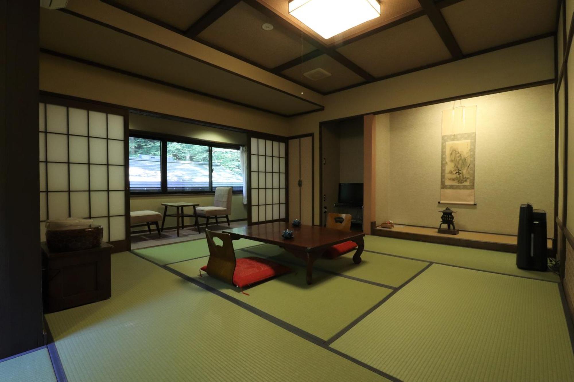 Yumoto Ueyama Ryokan Himeji Exterior photo
