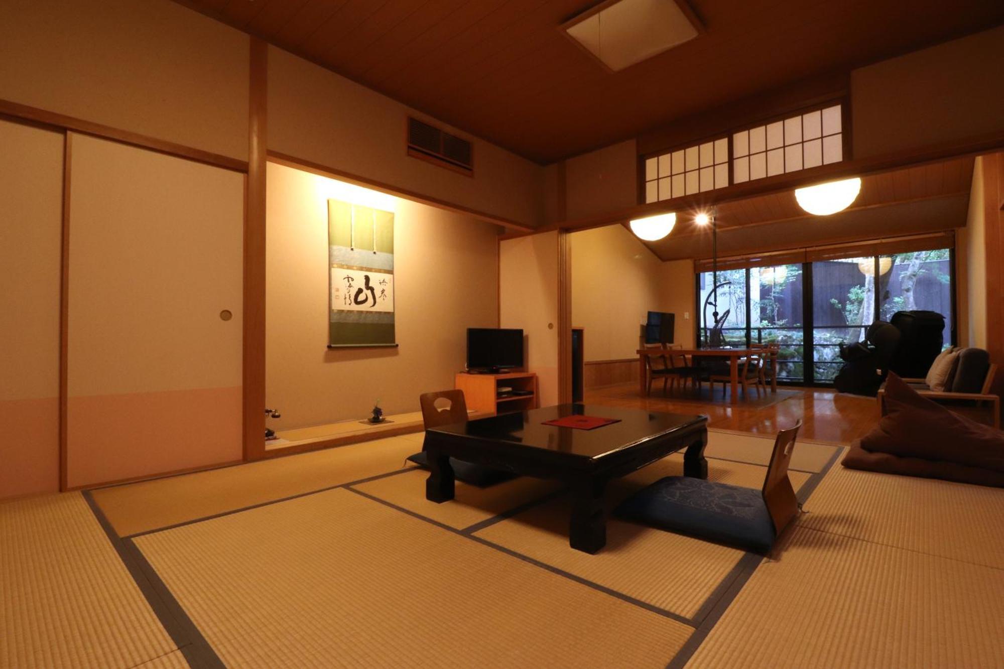 Yumoto Ueyama Ryokan Himeji Exterior photo